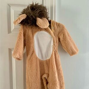 Kids pottery barn lion costume